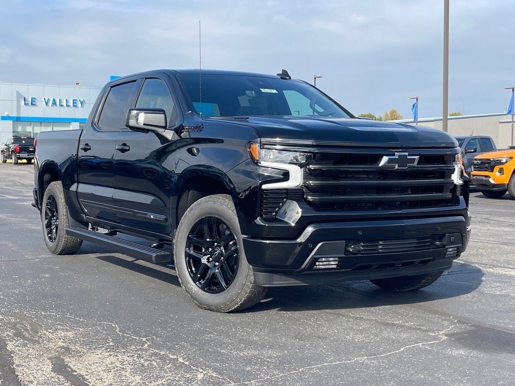New 2026 Chevrolet Silverado 1500 High Country w/ Midnight Edition video 1
