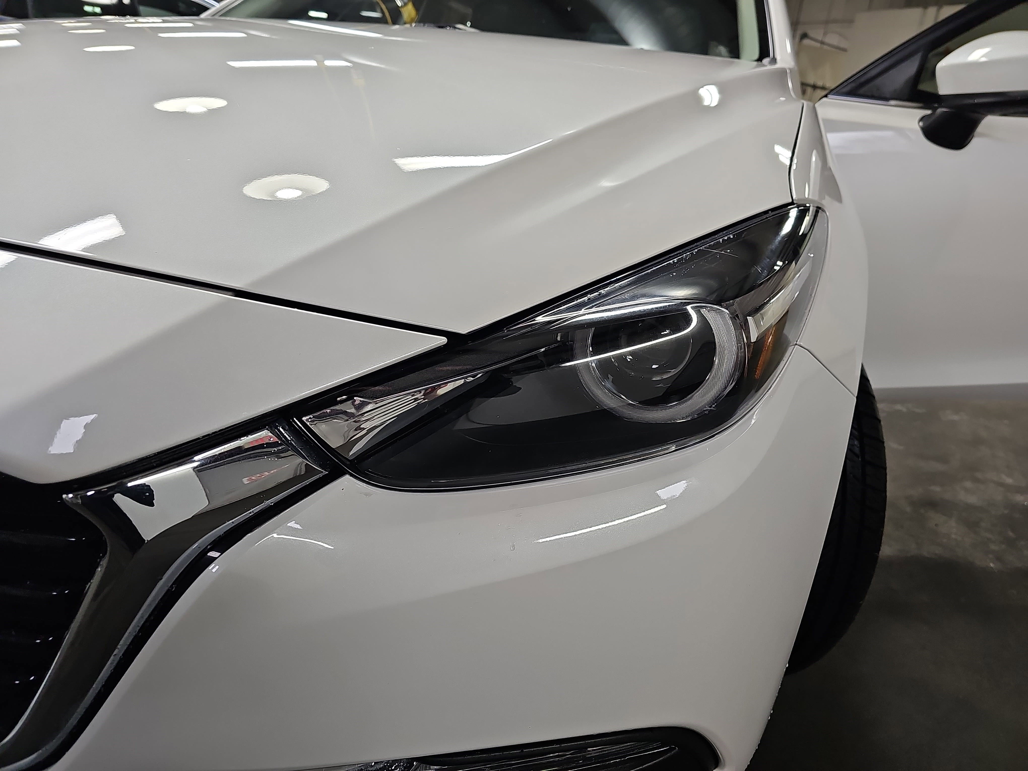 Used 2017 MAZDA MAZDA3 Grand Touring w/ Premium Equipment Package image 32