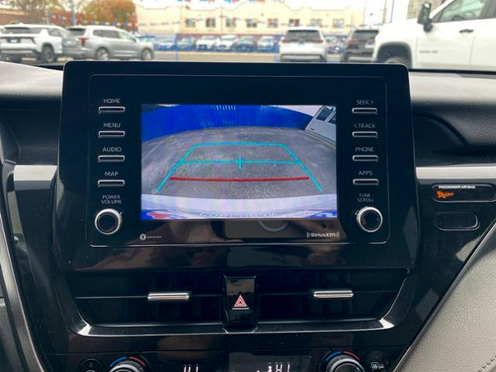 Used 2023 Toyota Camry SE FWD image 31