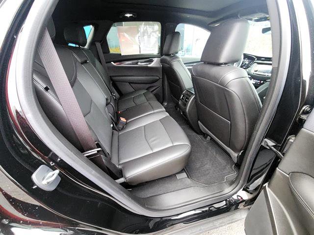 Used 2023 Cadillac XT5 Premium Luxury w/ Technology Package image 16