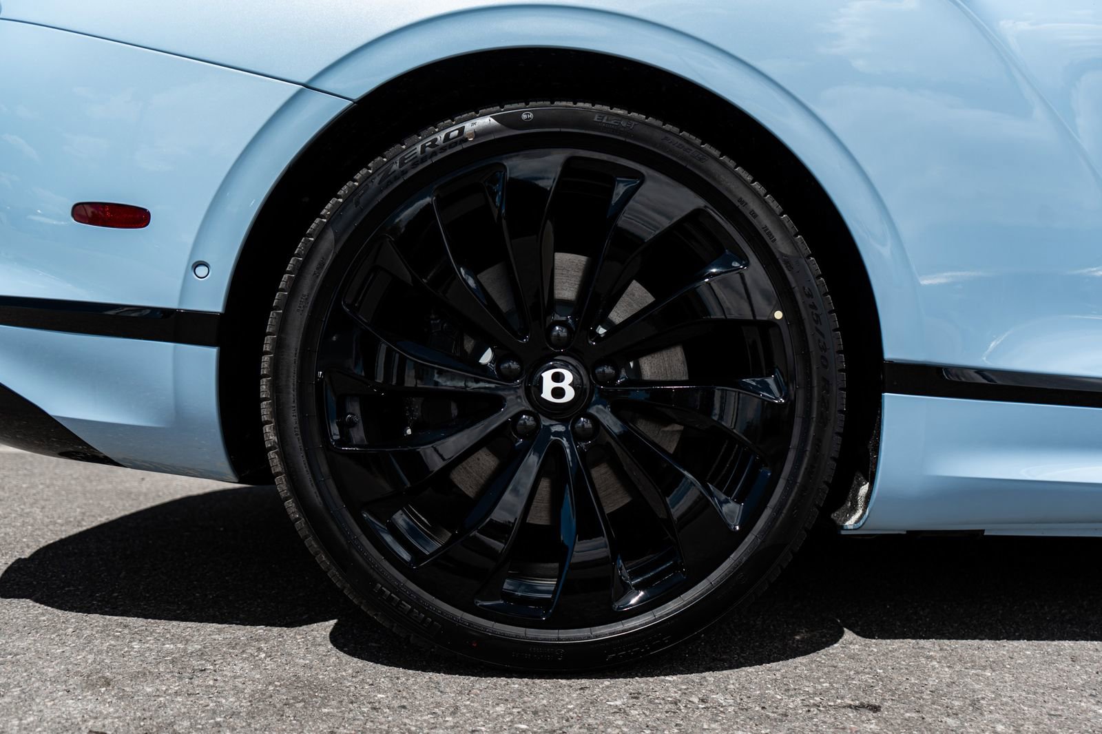 New 2026 Bentley Continental GTC AWD/4WD image 15