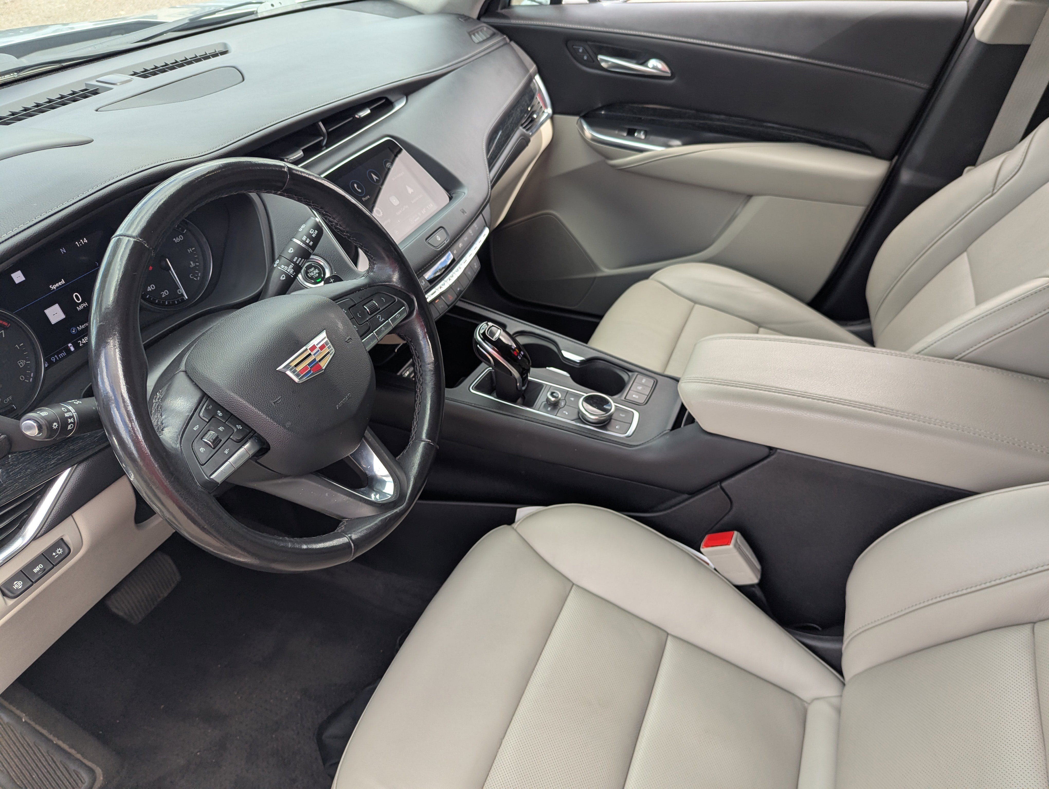 Used 2021 Cadillac XT4 Premium Luxury image 20