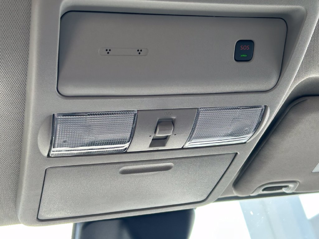 Used 2026 Nissan Frontier SV RWD image 15