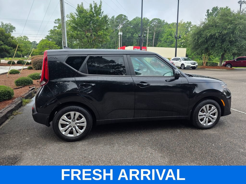 Used 2020 Kia Soul LX FWD image 34