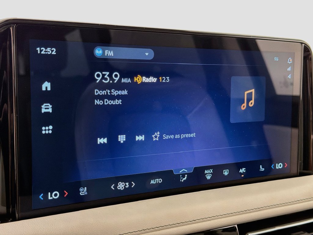 New 2027 Lincoln Aviator 2WD image 15