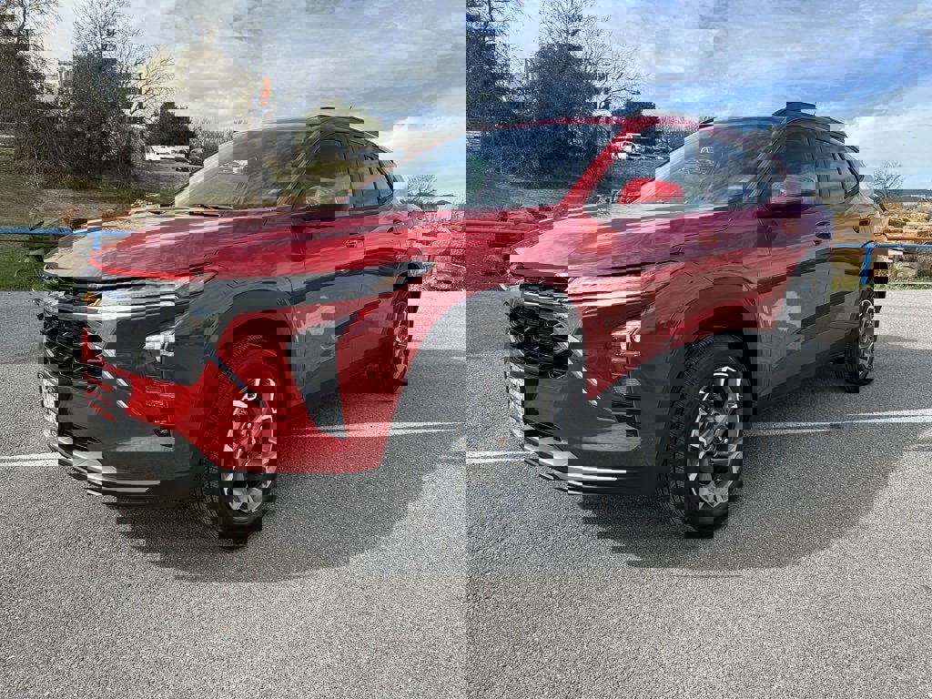 New 2026 Chevrolet Trax LT image 1