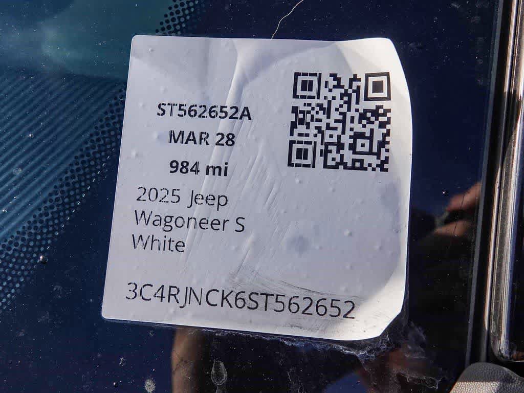 Used 2025 Jeep Wagoneer S Limited AWD/4WD image 28