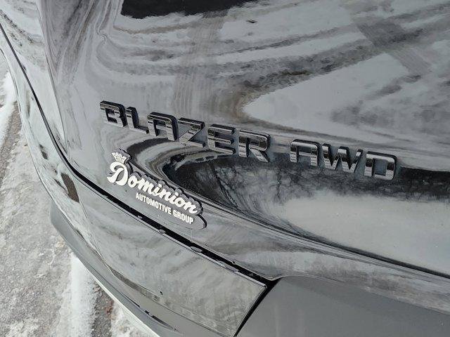 Used 2024 Chevrolet Blazer LT w/ Sound & Technology Package AWD/4WD image 5