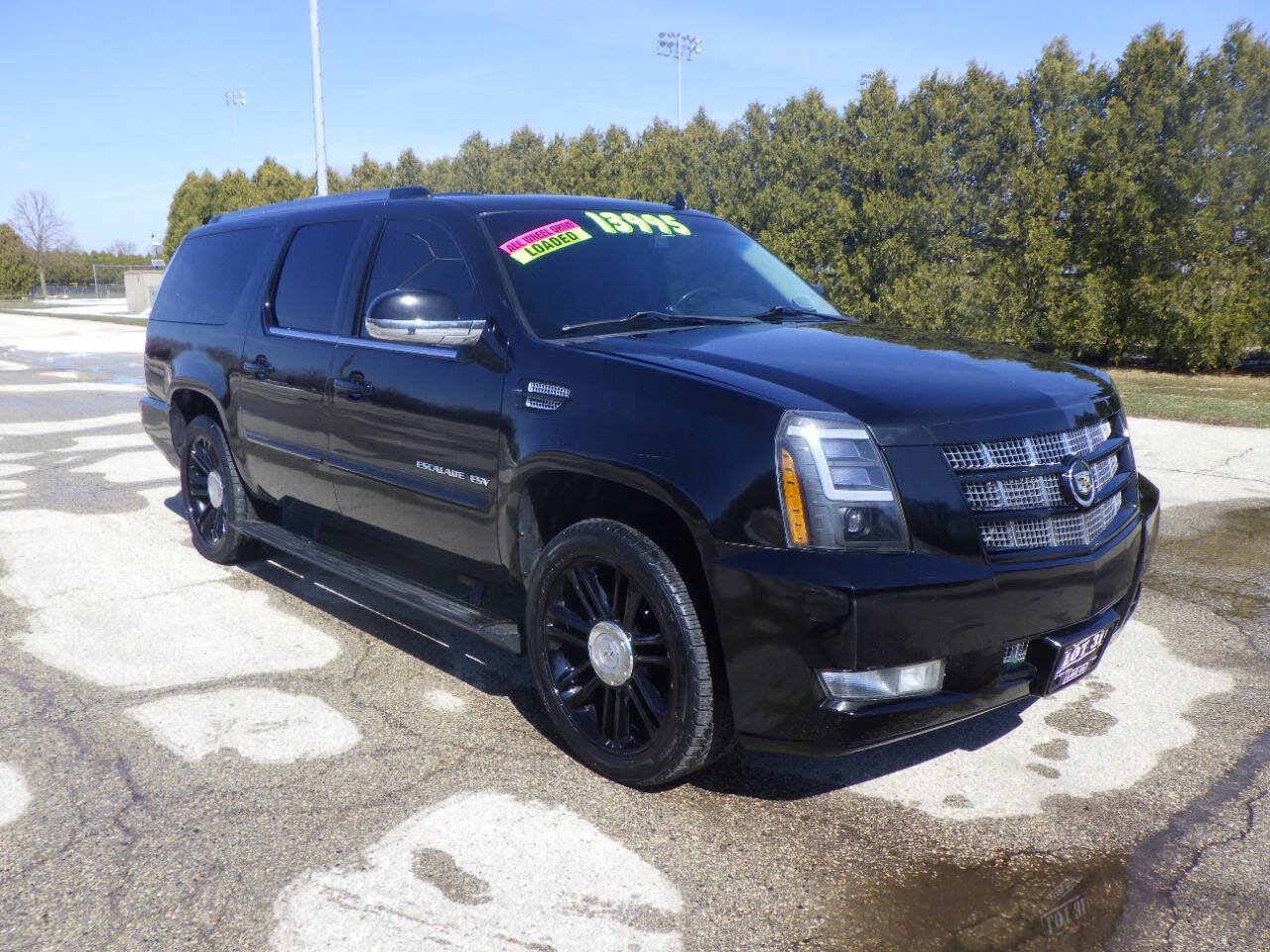 Used 2012 Cadillac Escalade ESV Premium AWD/4WD image 5