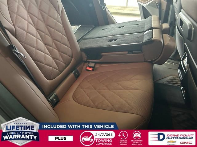 Used 2026 BMW X5 xDrive40i w/ M Sport Package AWD/4WD image 32
