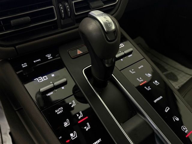 Used 2023 Porsche Macan image 20