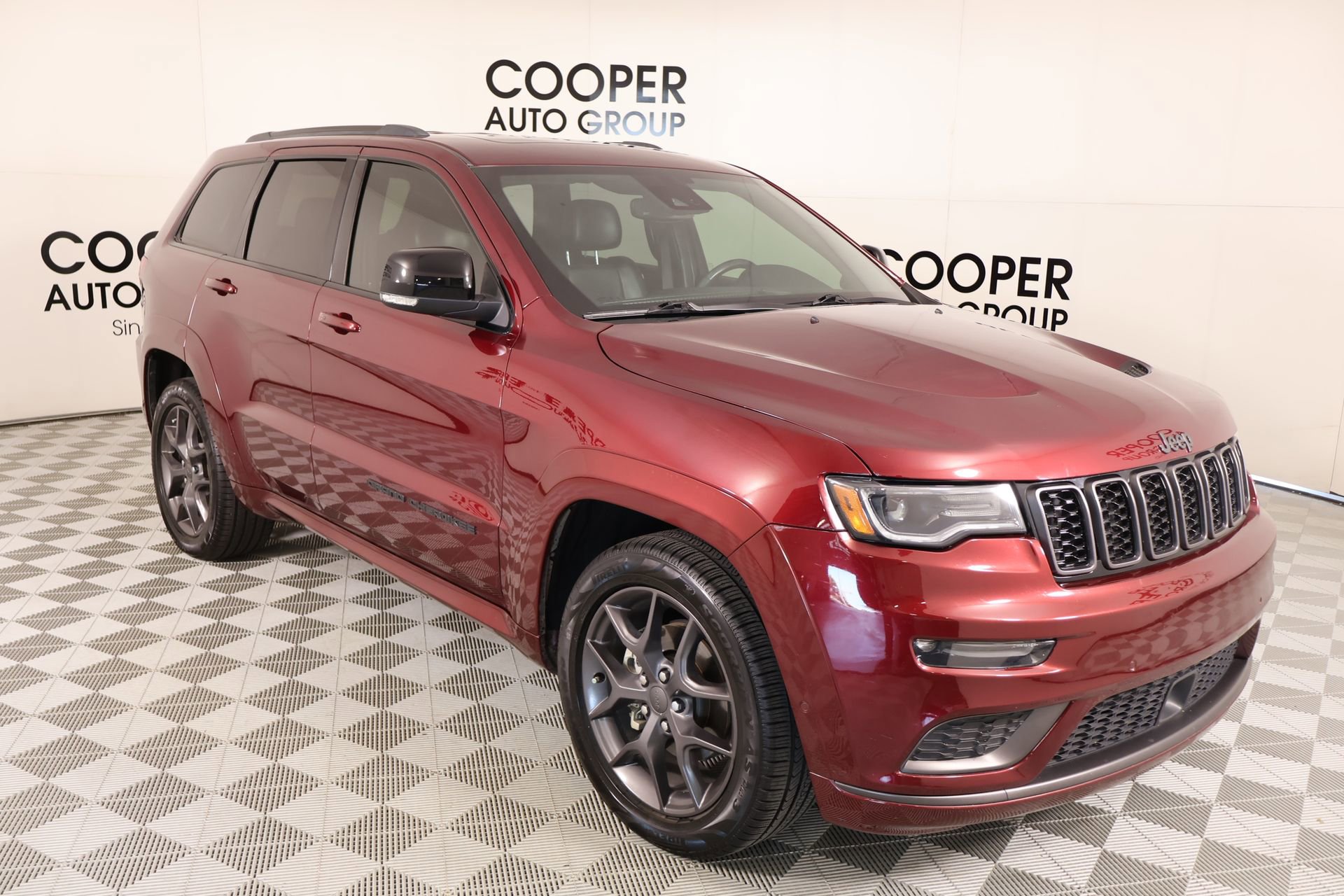 Used 2020 Jeep Grand Cherokee Limited X RWD image 1