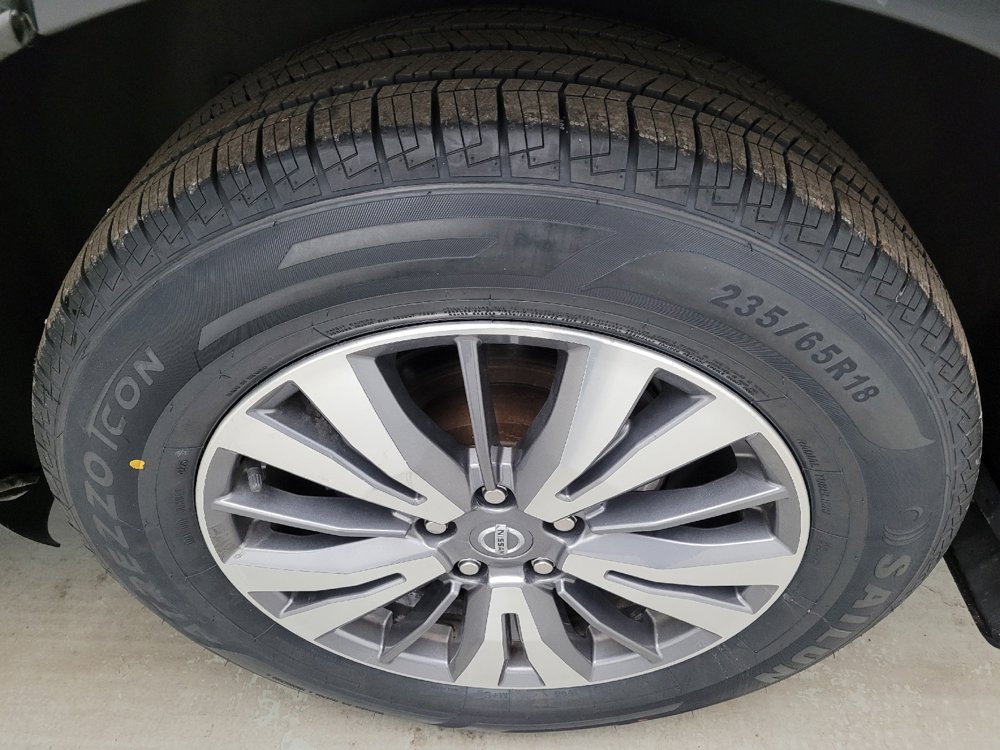 Used 2020 Nissan Pathfinder S AWD/4WD image 31