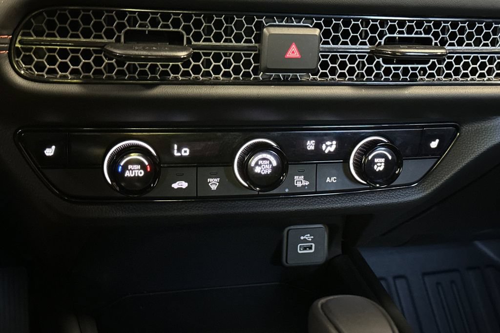Used 2025 Honda HR-V Sport image 20