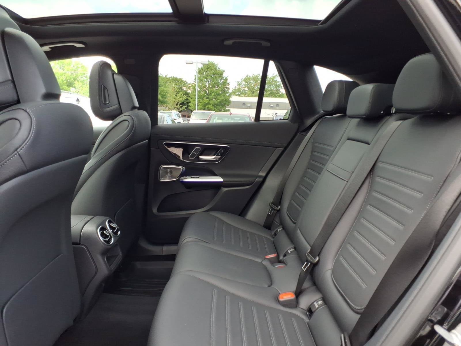 New 2026 Mercedes-Benz GLC 300 4MATIC image 16