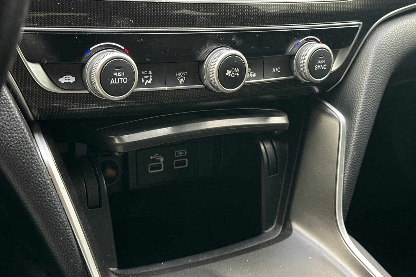 Used 2022 Honda Accord Sport image 19