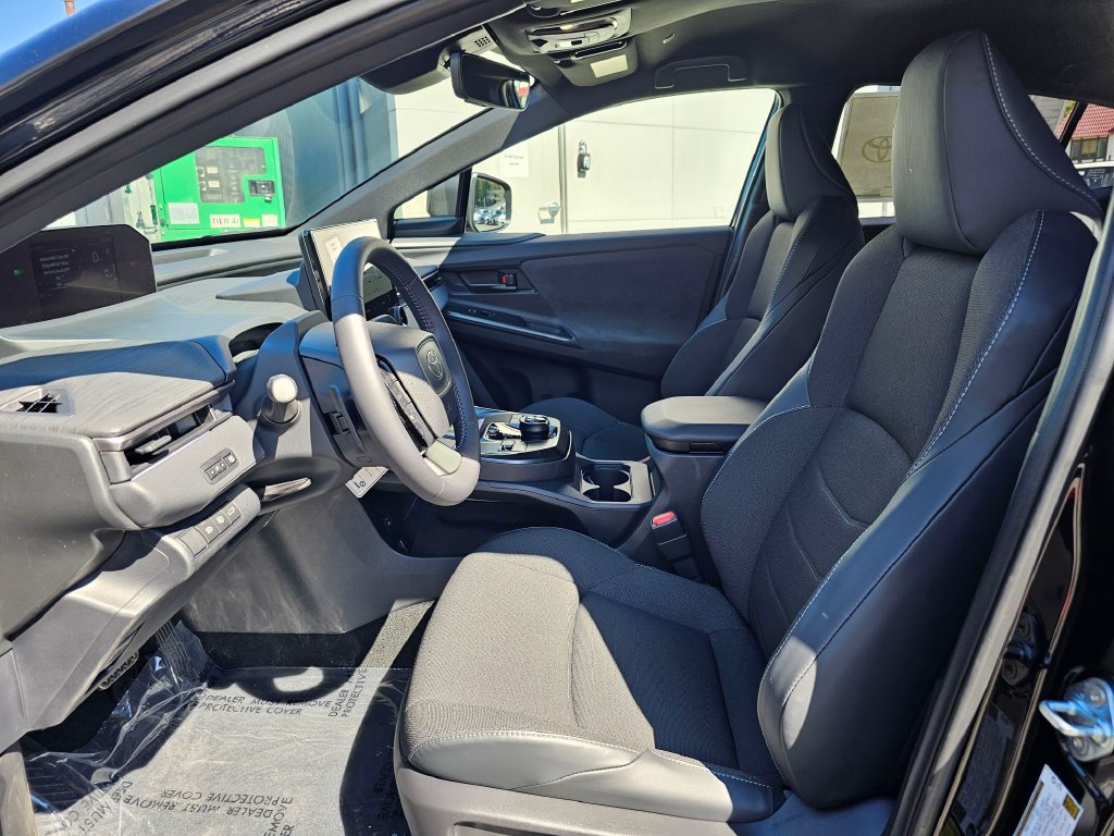 New 2026 Toyota C-HR AWD/4WD image 19