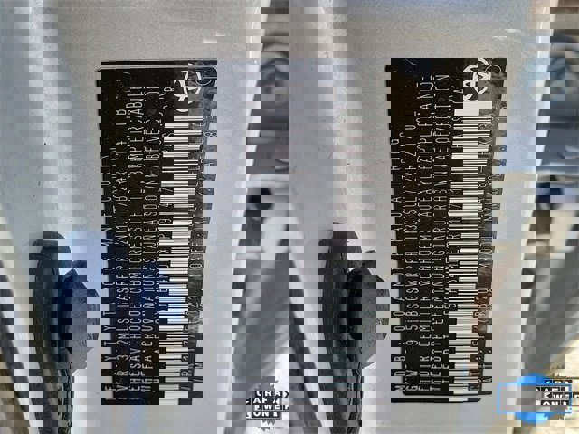 Used 2024 Toyota Corolla LE image 32