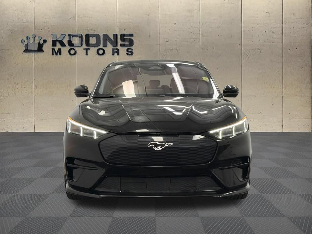 Used 2023 Ford Mustang Mach-E GT w/ GT Performance Edition AWD/4WD video 3