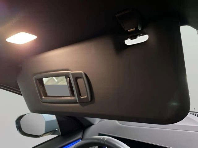 Used 2025 BMW X3 xDrive30i AWD/4WD image 56