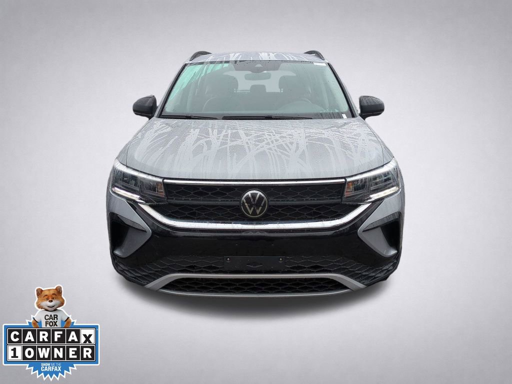 Used 2024 Volkswagen Taos S image 9