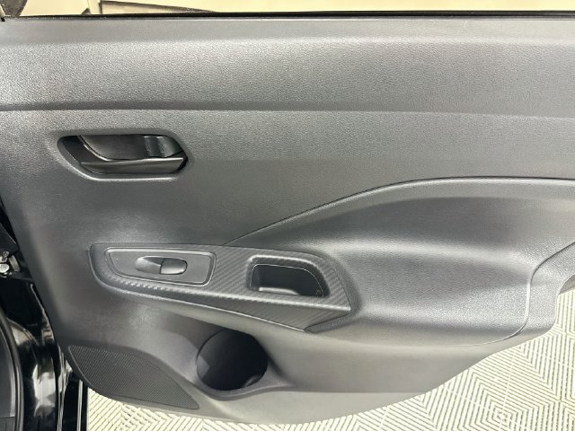 Used 2025 Nissan Versa S w/ Trunk Package FWD image 24