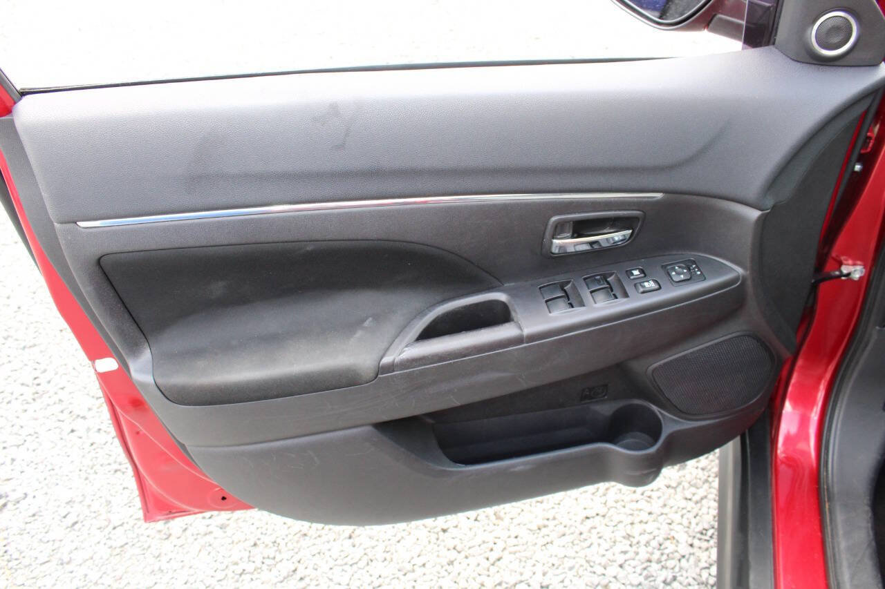 Used 2015 Mitsubishi Outlander Sport GT AWD/4WD image 20