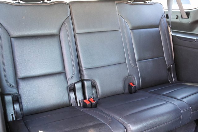 Used 2021 Chevrolet Suburban High Country image 25