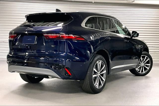 New 2026 Jaguar F-PACE R-Dynamic S image 4
