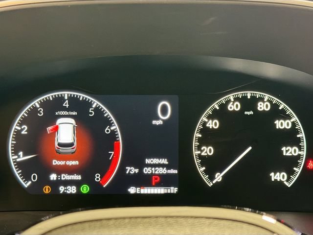 Used 2025 Honda Pilot Touring image 10