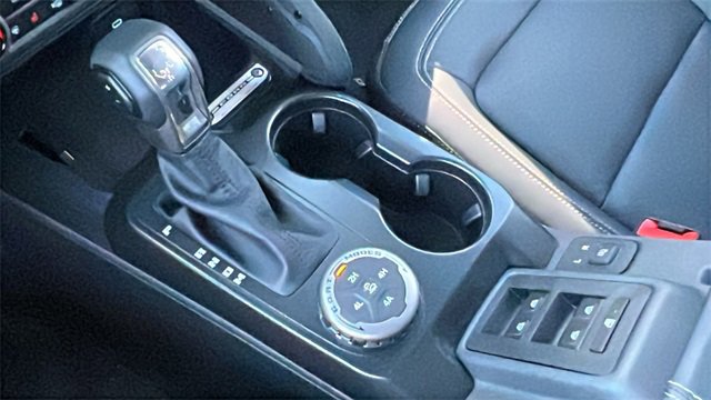 New 2025 Ford Bronco Outer Banks w/ Sasquatch Package image 24