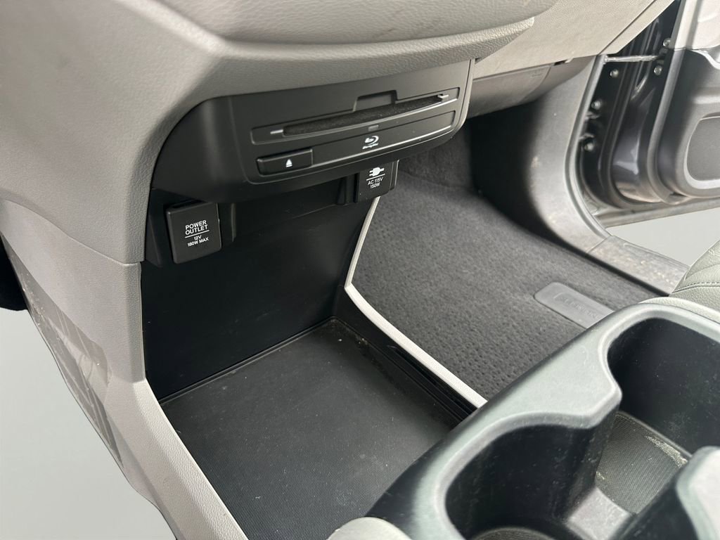 Used 2019 Honda Odyssey EX-L image 18