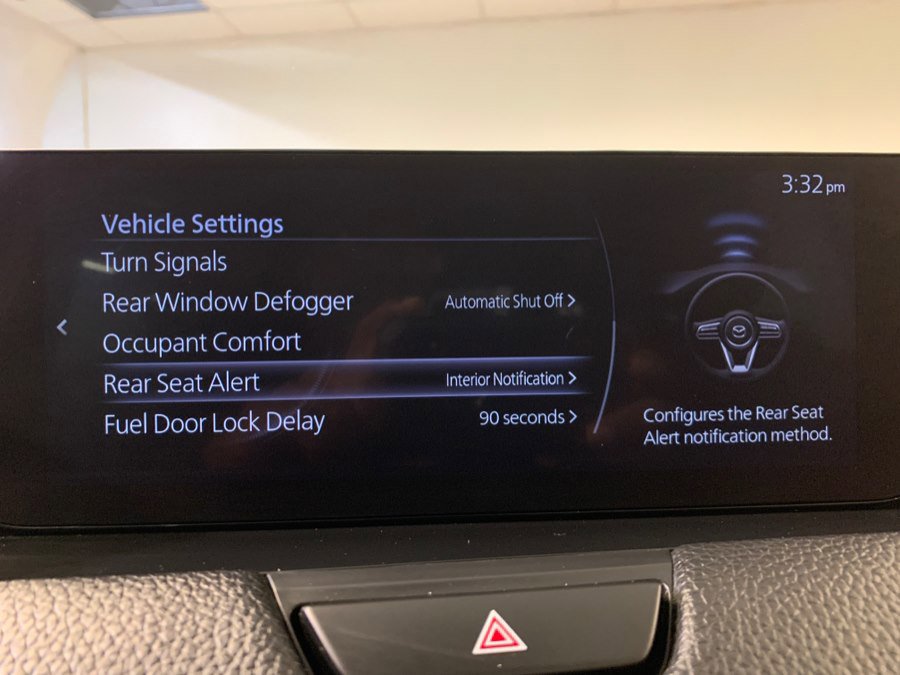 Used 2024 MAZDA CX-90 3.3 Turbo w/ Preferred Plus image 35