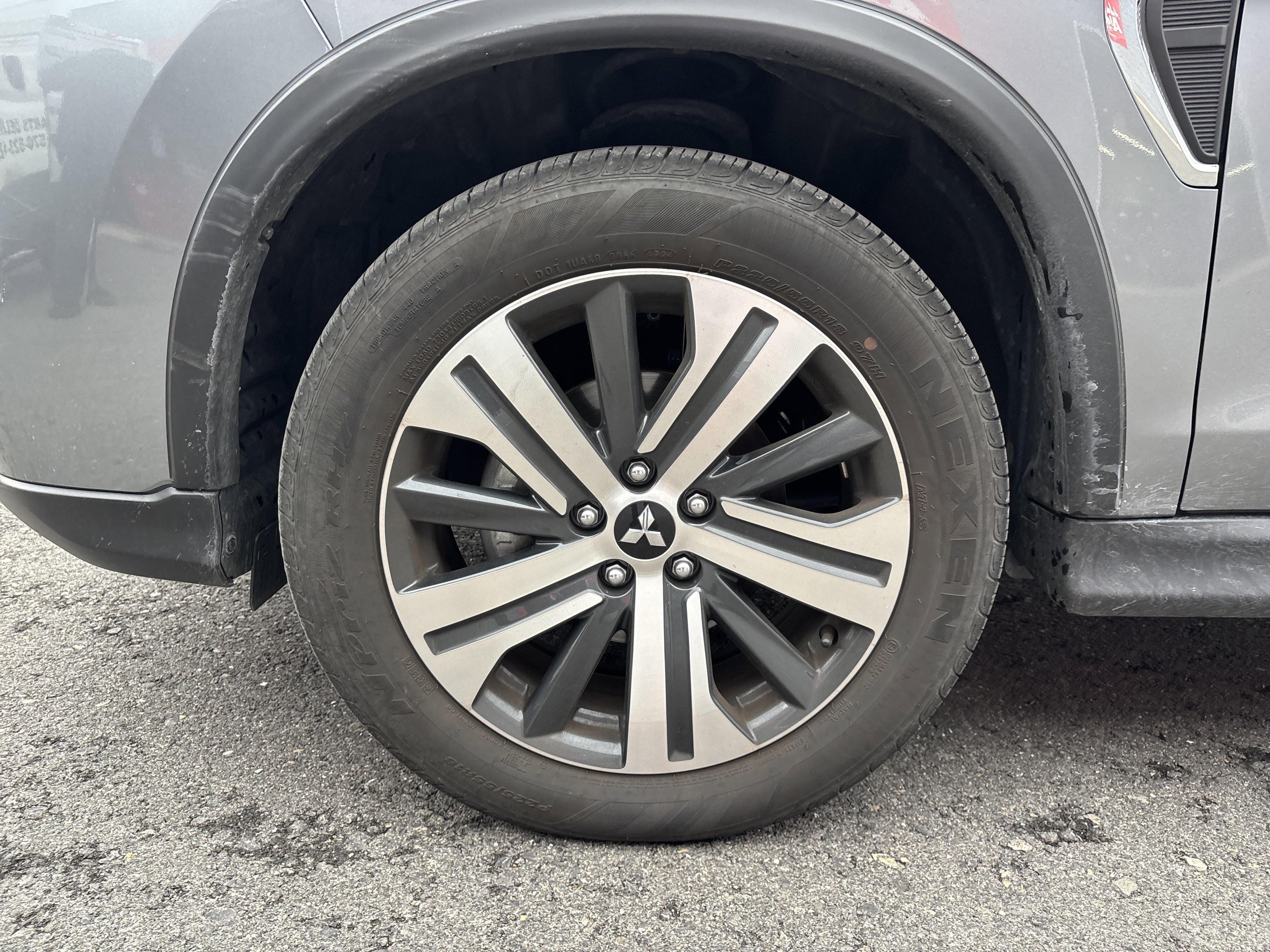 Used 2025 Mitsubishi Outlander Sport SE image 11