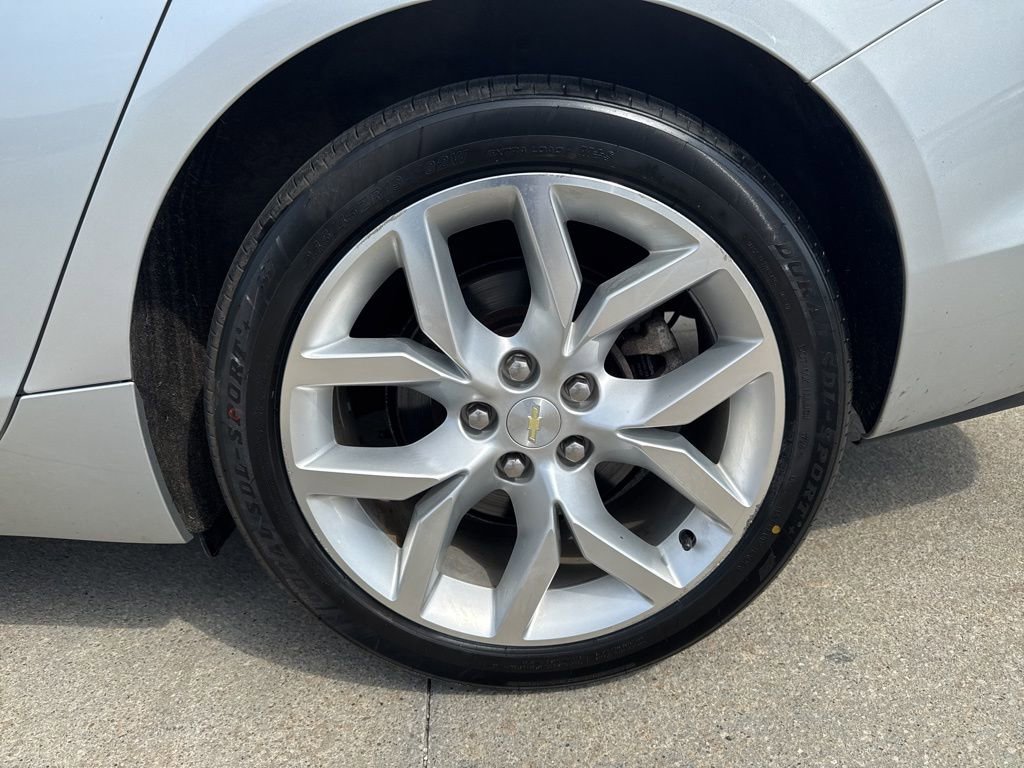 Used 2017 Chevrolet Impala Premier FWD image 46