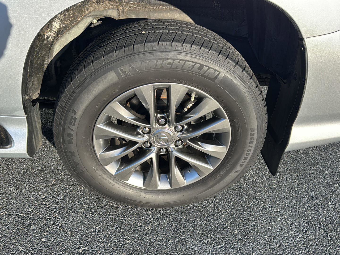 Used 2018 Lexus GX 460 Luxury image 34