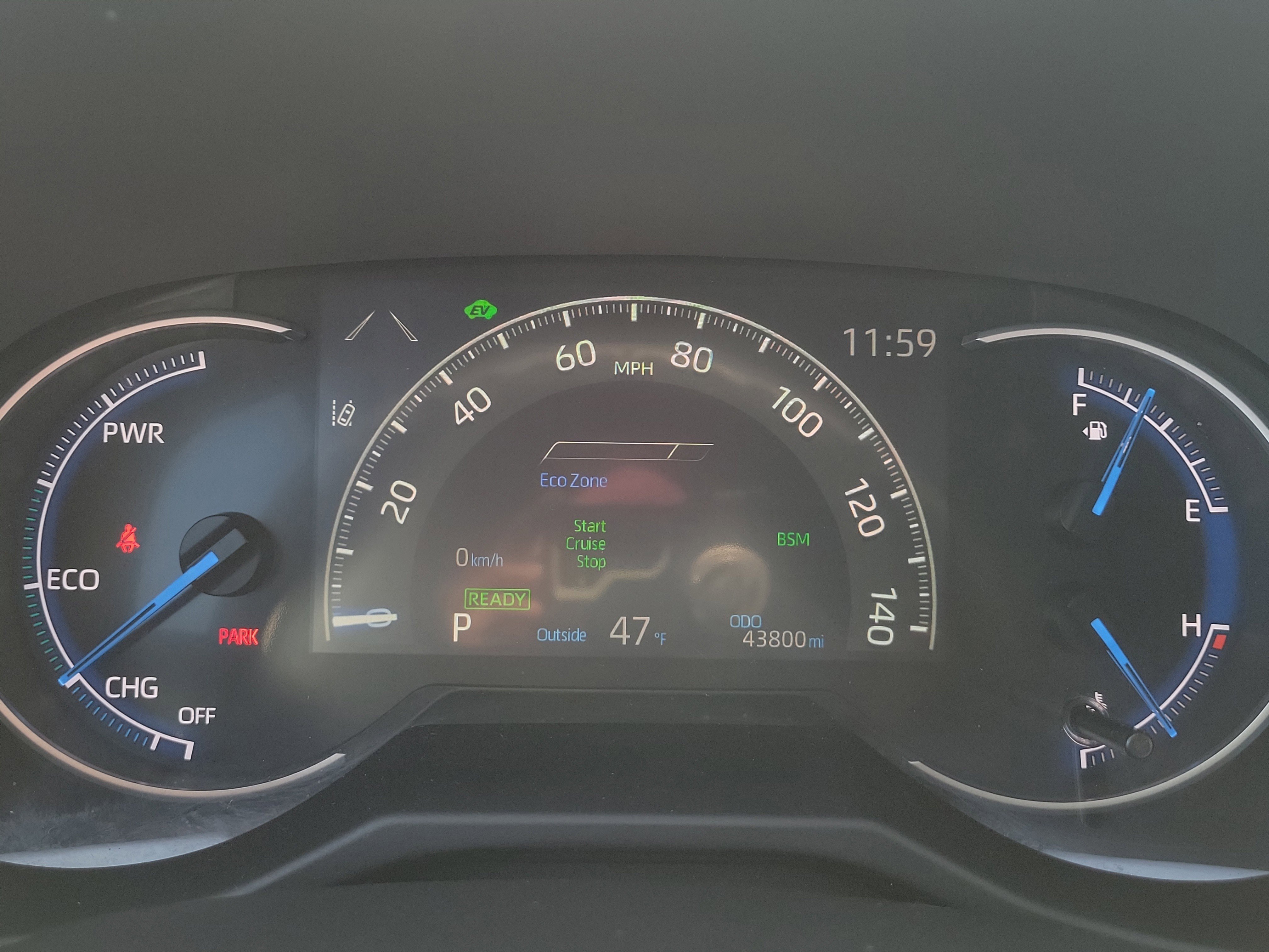 Used 2024 Toyota RAV4 XLE image 23