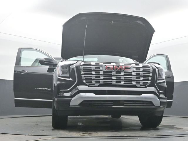 New 2026 GMC Terrain Denali w/ LPO, Floor Liner Package image 58