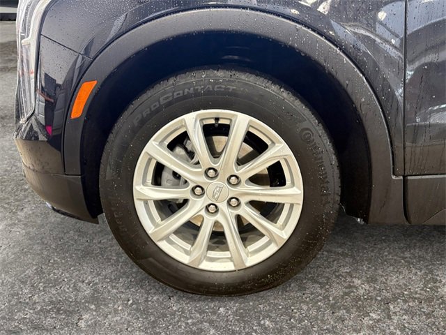 Certified 2023 Cadillac XT4 Luxury w/ Cold Weather Package image 12