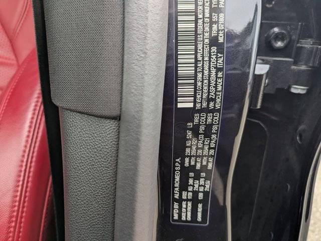 Used 2023 Alfa Romeo Stelvio Veloce image 22