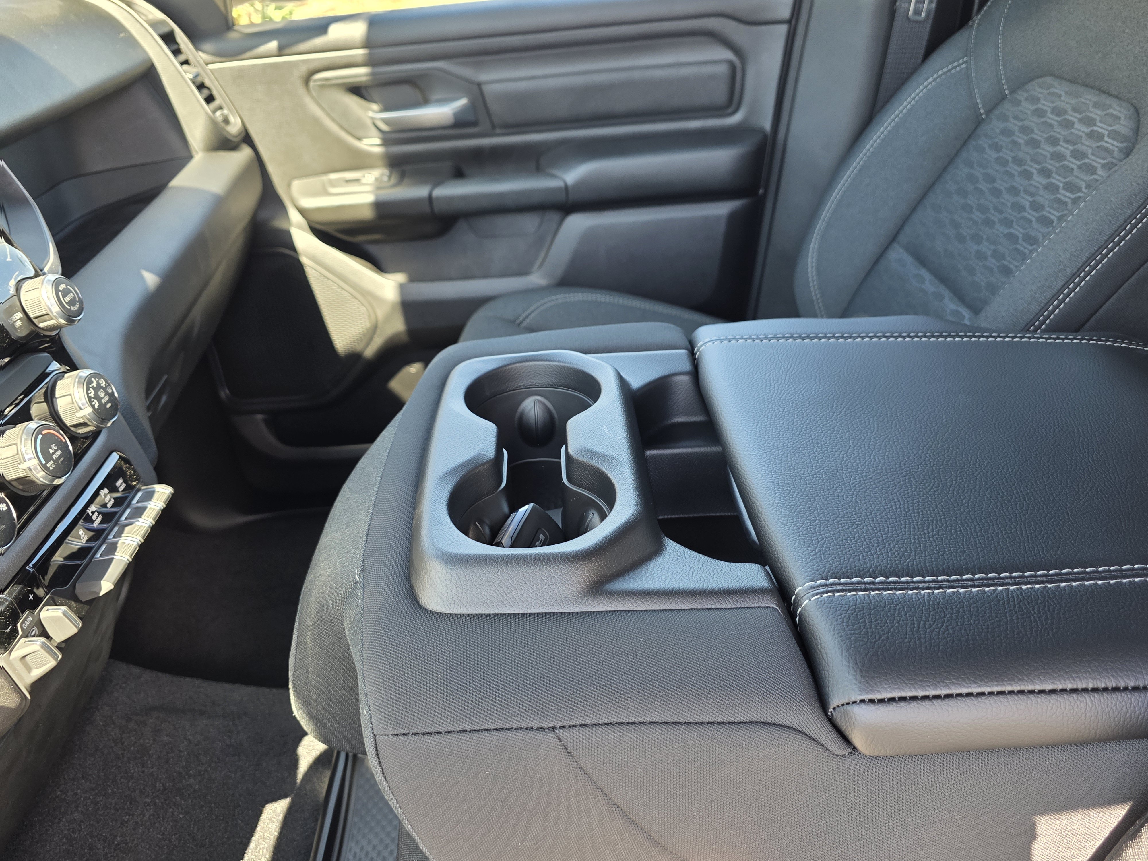 New 2026 RAM 1500 Tradesman AWD/4WD image 12