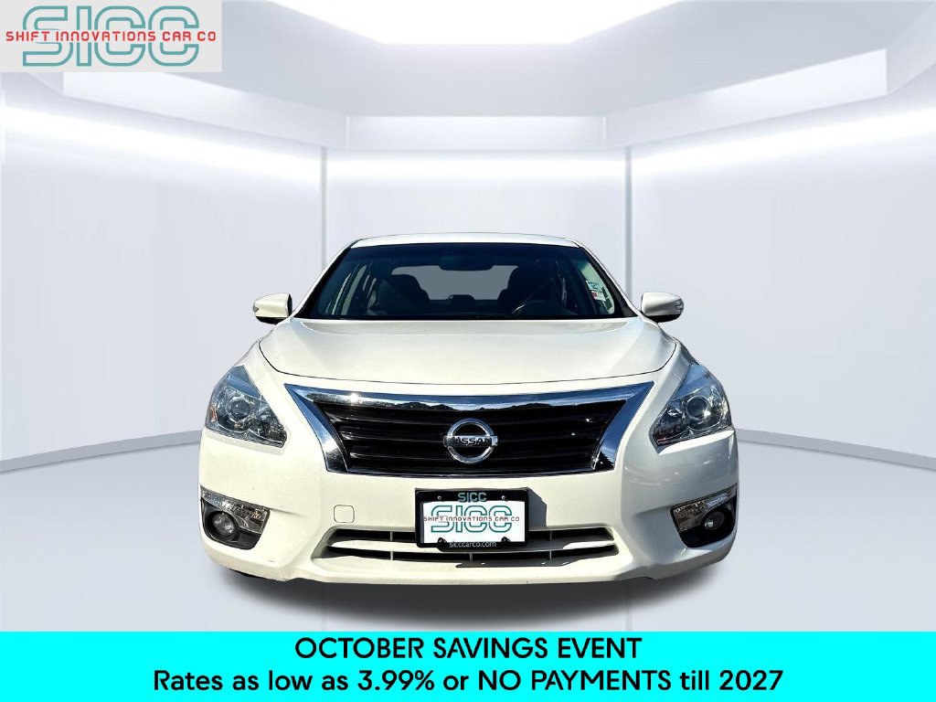 Used 2015 Nissan Altima 2.5 SV w/ Convenience Package FWD image 2