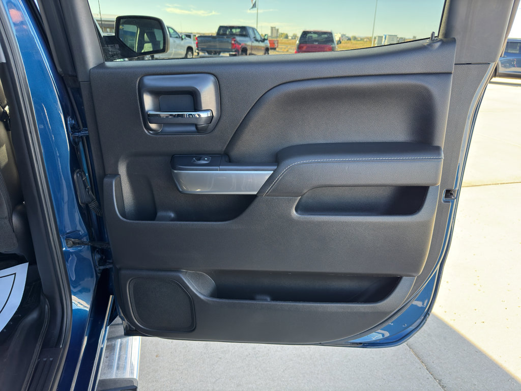 Used 2018 Chevrolet Silverado 1500 LT w/ All Star Edition image 19