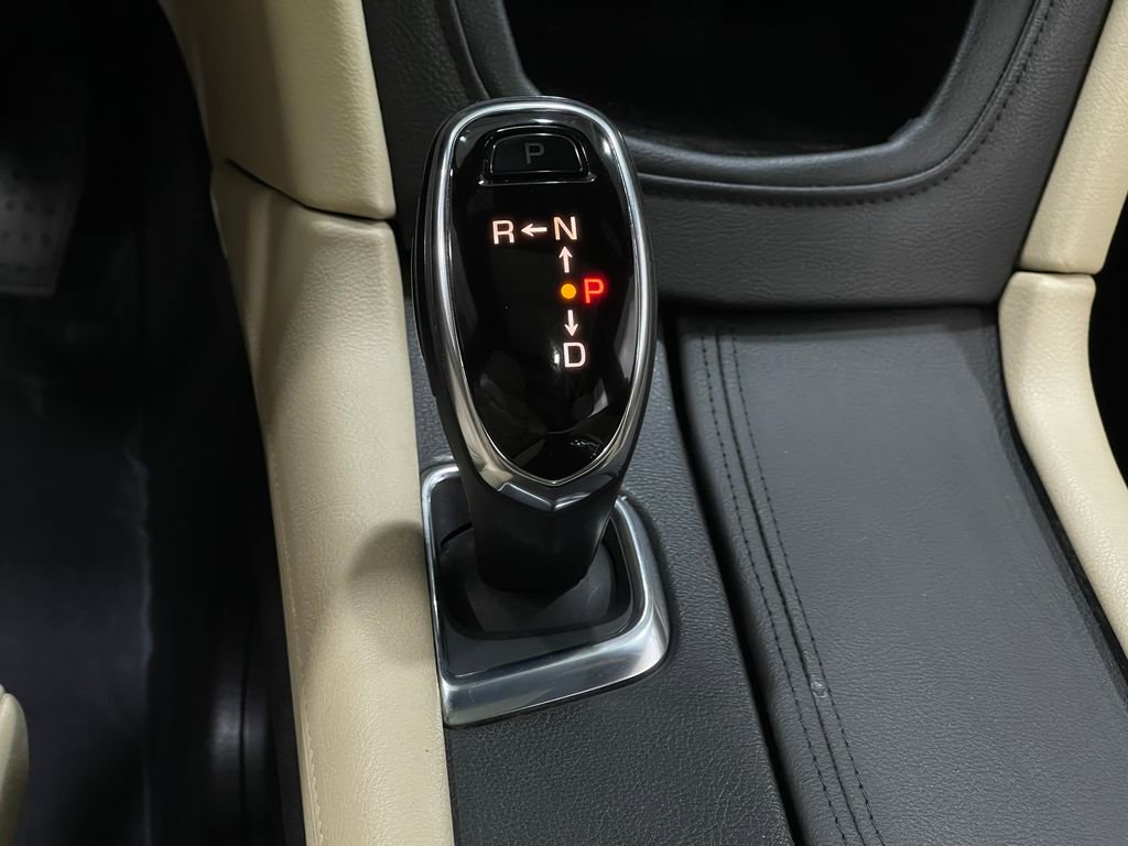 Used 2017 Cadillac XT5 Luxury image 31