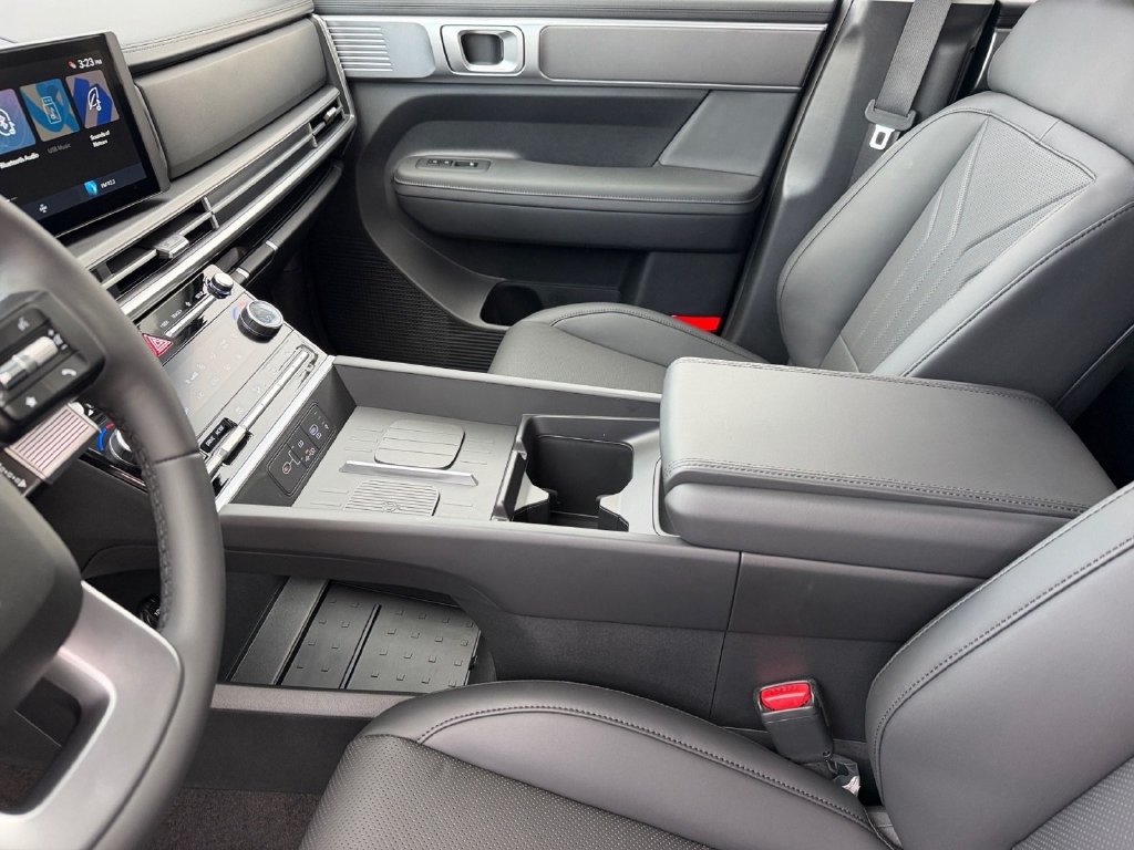 New 2027 Hyundai Santa Fe SEL FWD image 15
