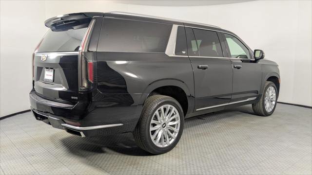 Used 2022 Cadillac Escalade ESV Luxury image 11