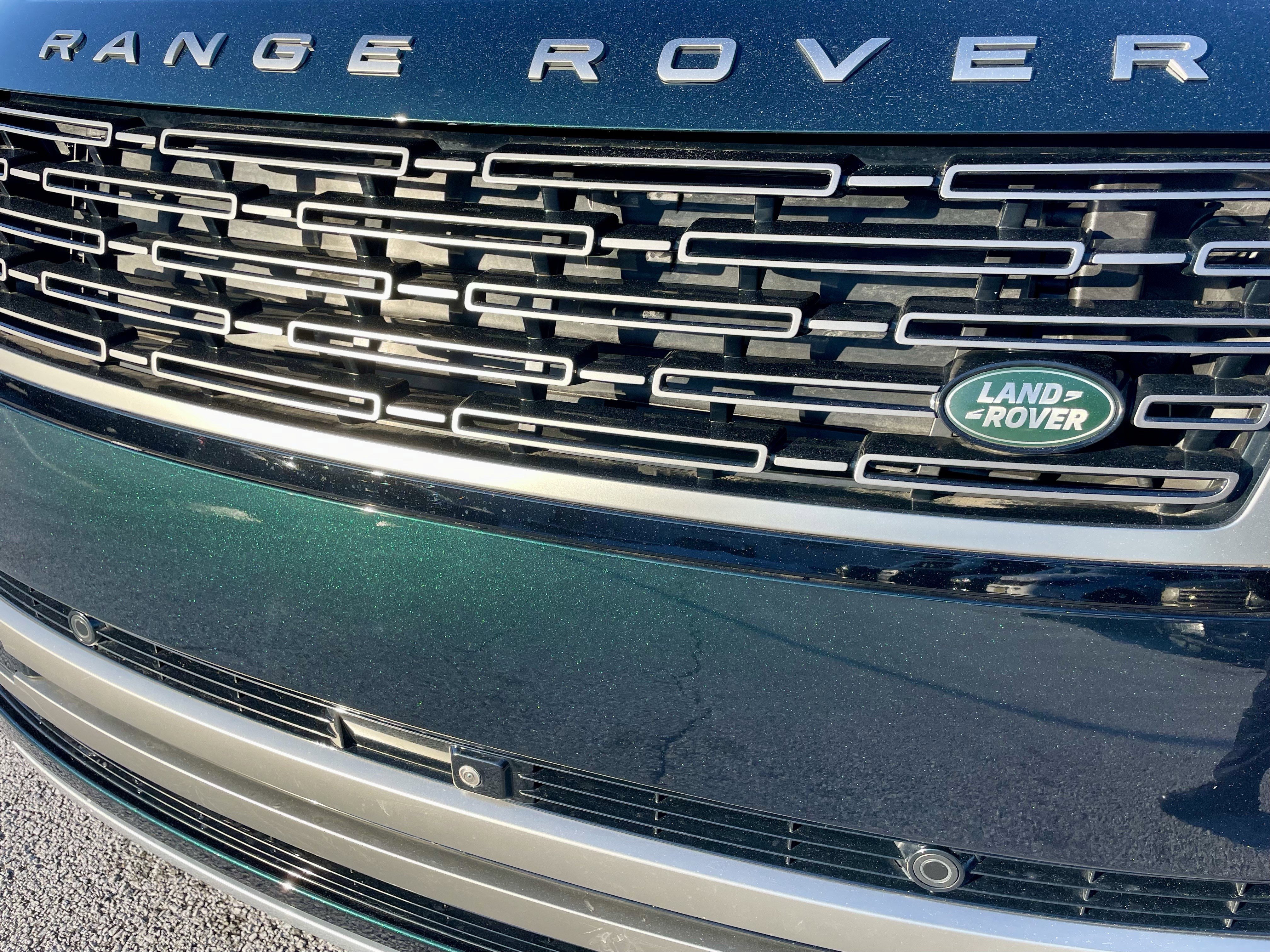 Used 2024 Land Rover Range Rover SE image 32