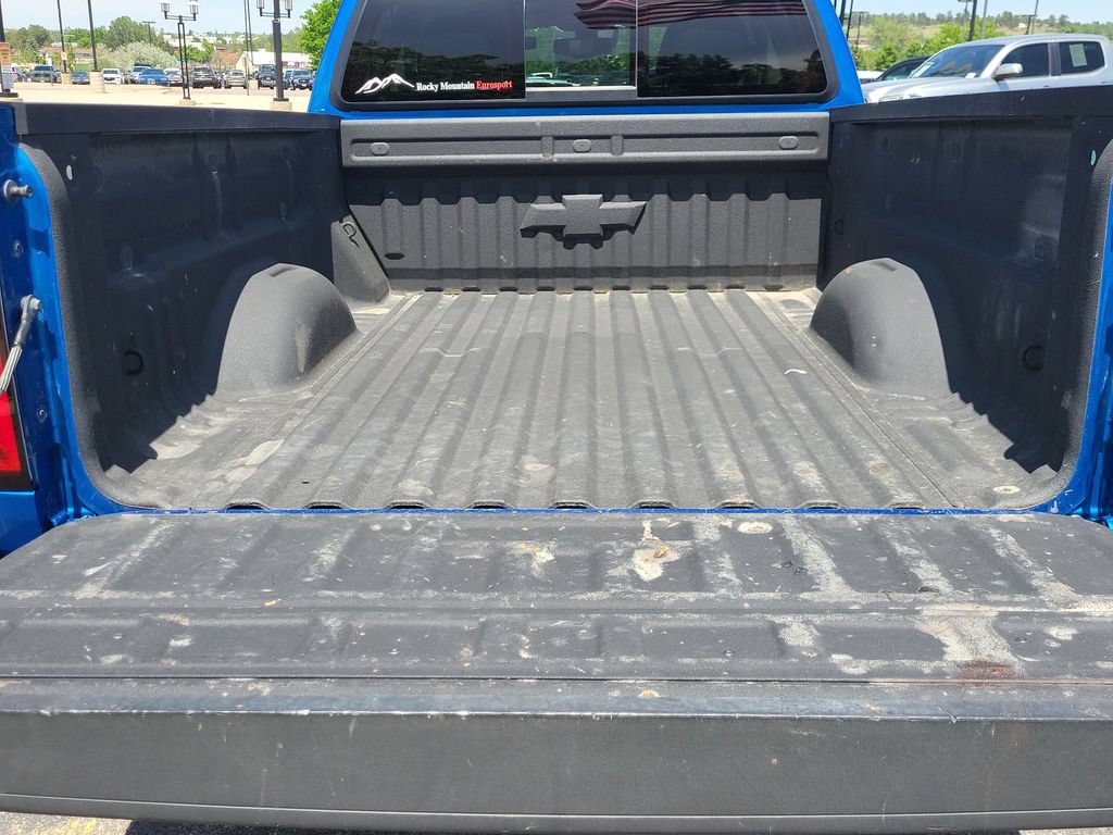 Used 2021 Chevrolet Colorado Z71 w/ Safety Package AWD/4WD image 18