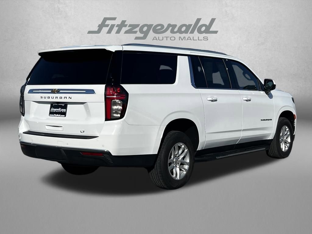 Used 2024 Chevrolet Suburban LT AWD/4WD image 7
