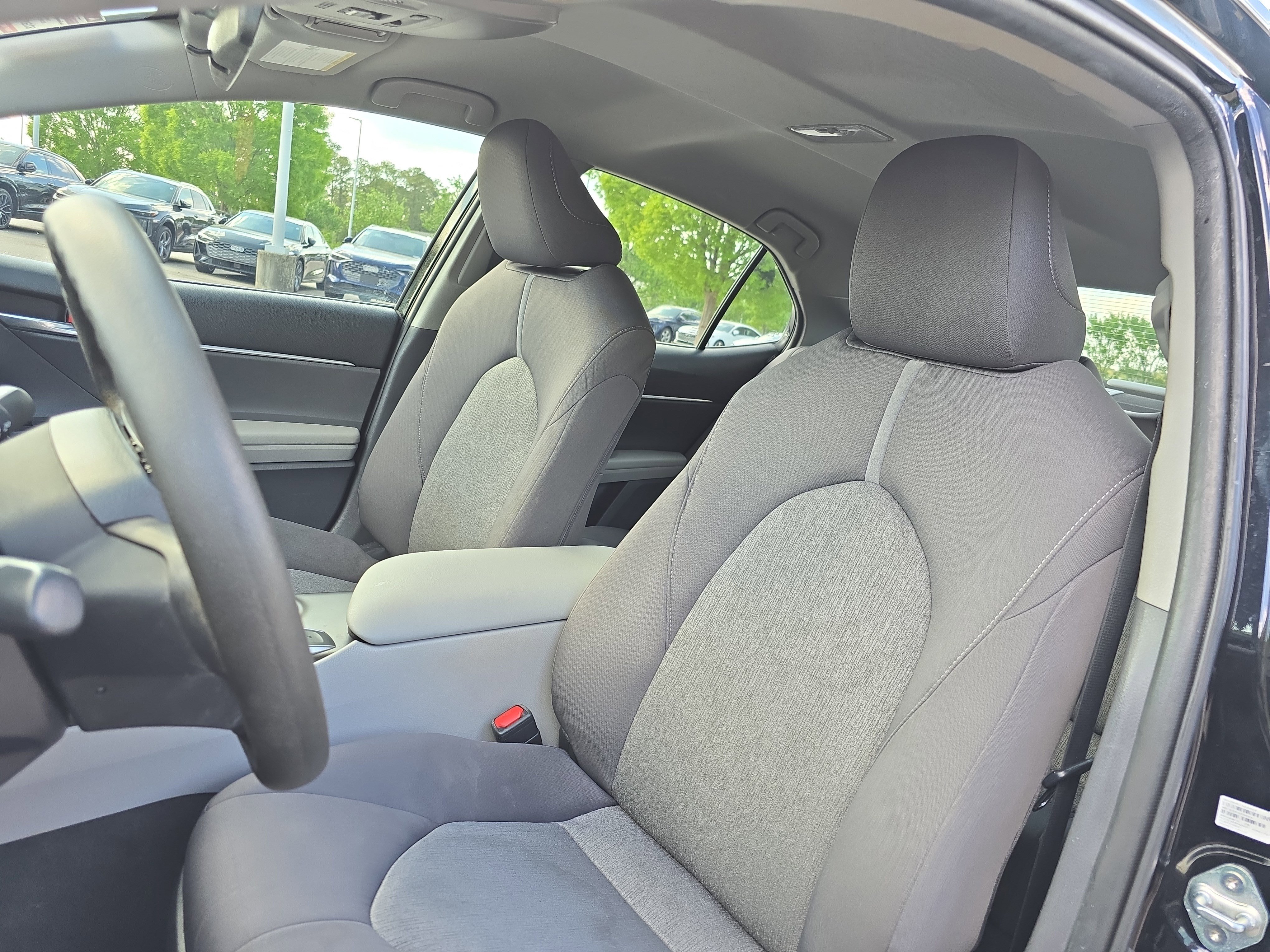 Used 2023 Toyota Camry LE FWD image 14